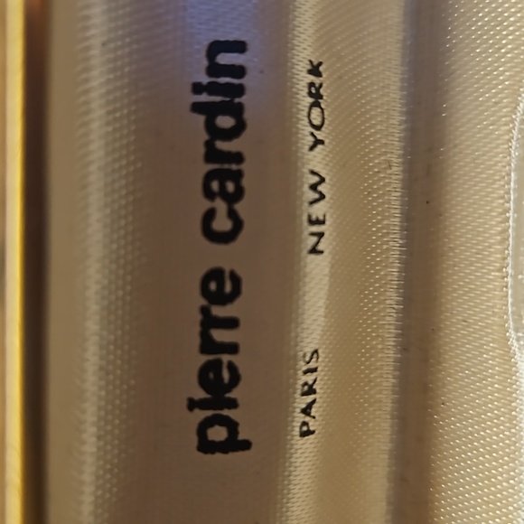 Pierre Cardin Vintage Tie Tac Clasp w/ Blue Stone Gold tone - Picture 2 of 4